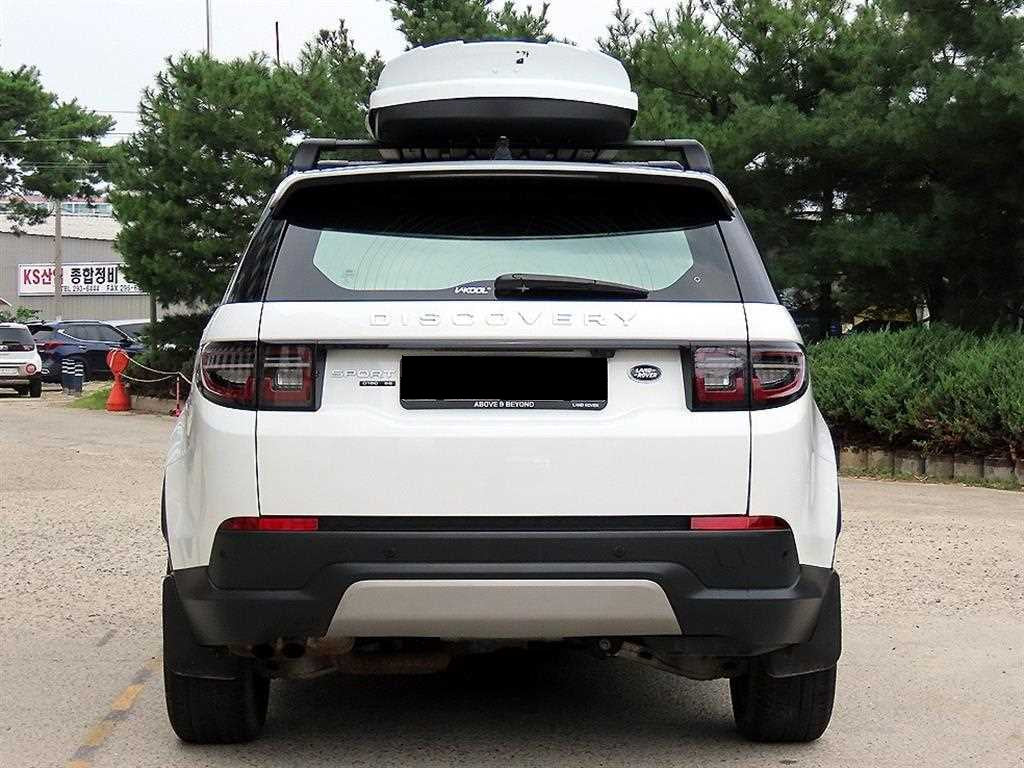 Land Rover Discovery Sport — photo 04