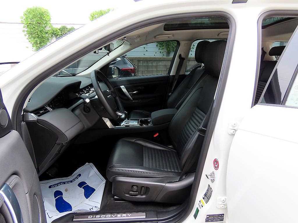Land Rover Discovery Sport — photo 05