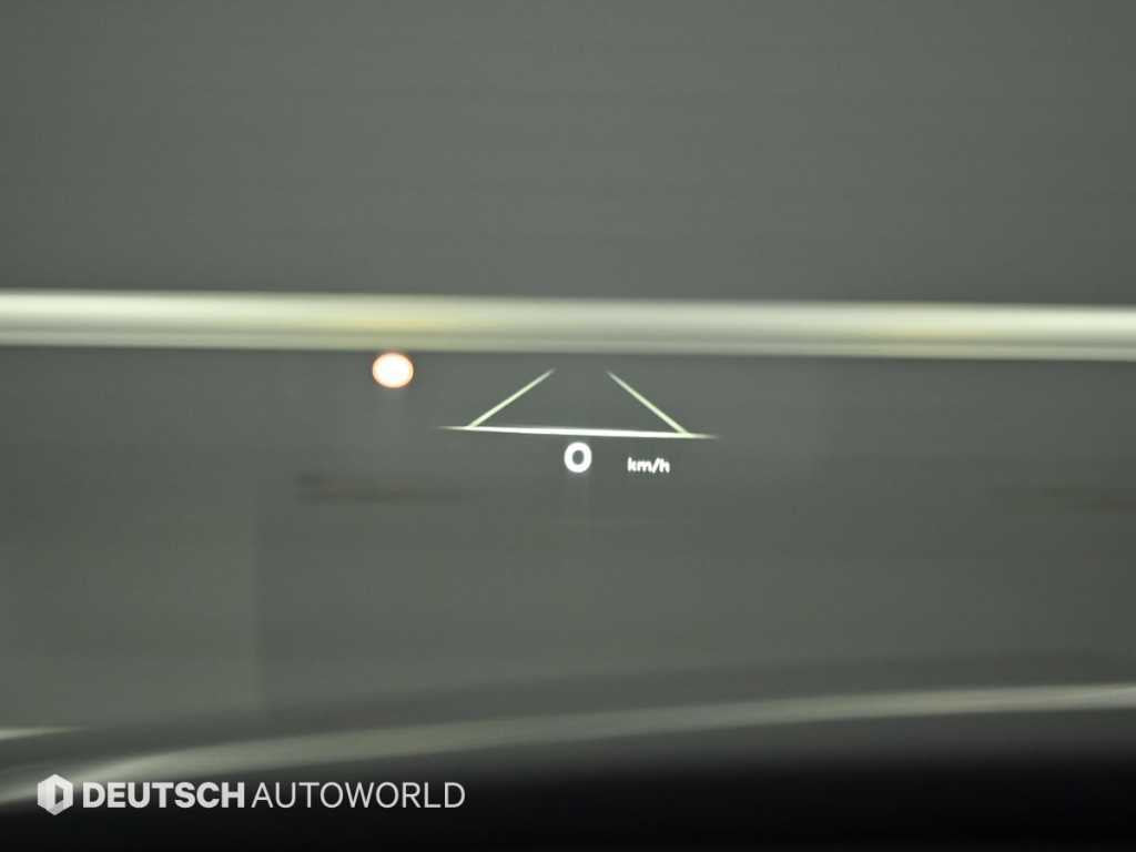 Genesis G80 — photo 17
