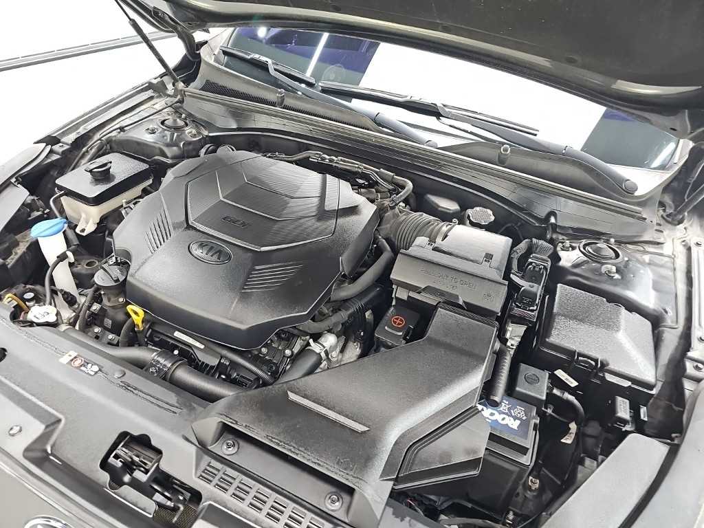Kia K7 — photo 05