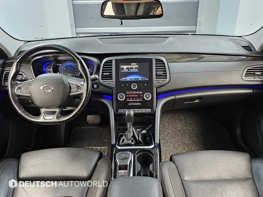 RENAULT SM6 — photo 07
