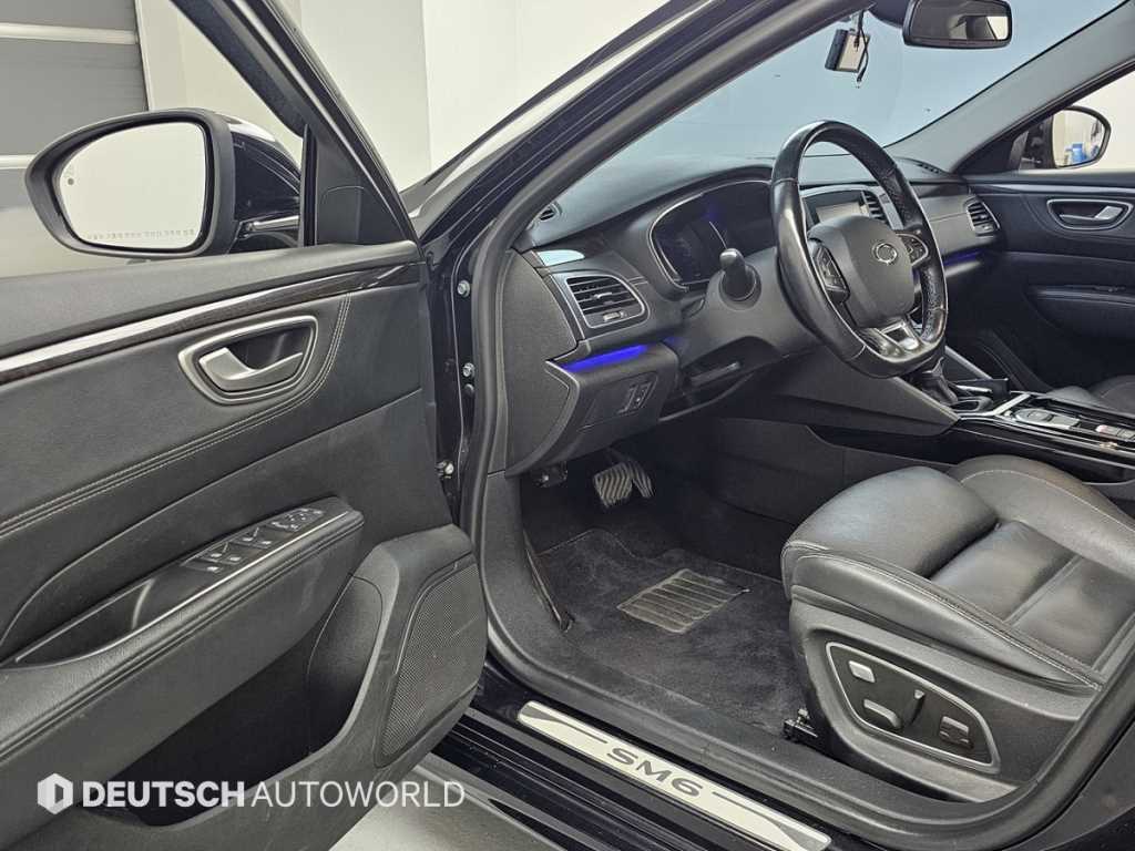RENAULT SM6 — photo 11