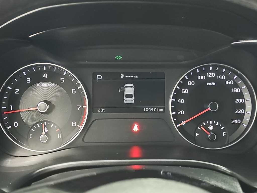 Kia K3 — photo 06