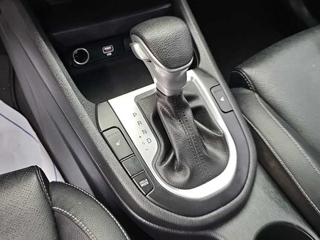 Kia K3 — photo 08