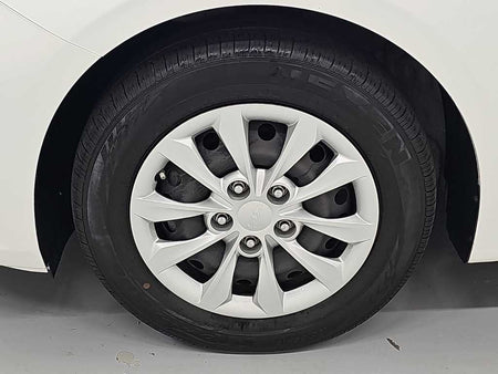 Kia K3 — photo 19