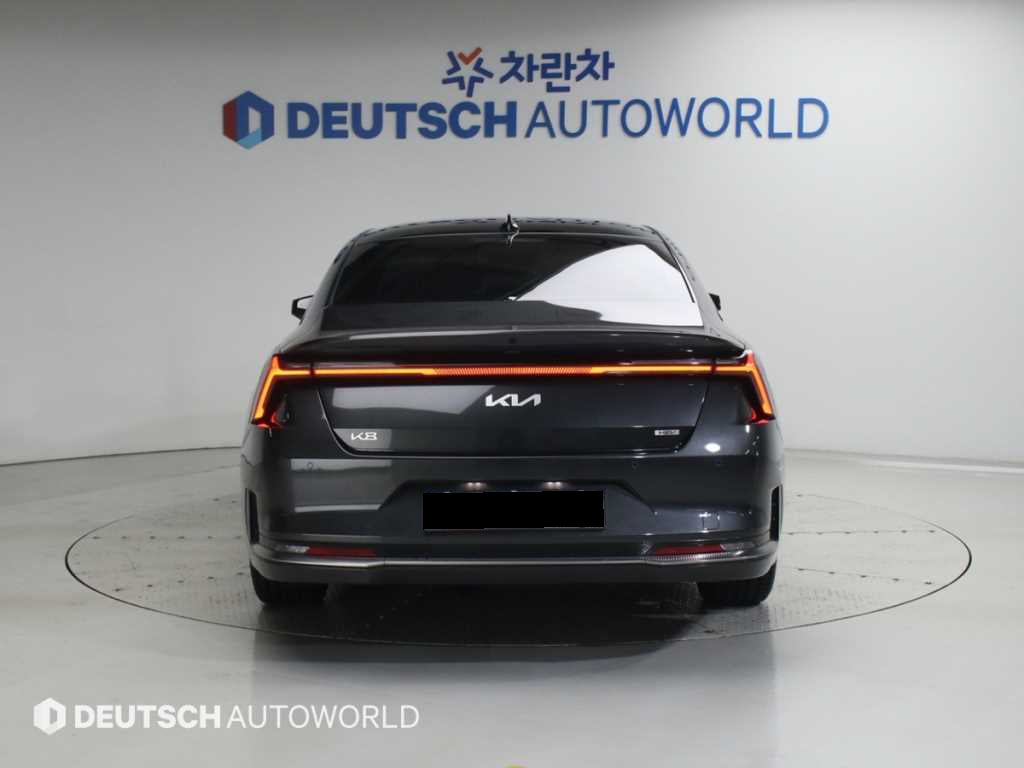 Kia K8 — photo 04