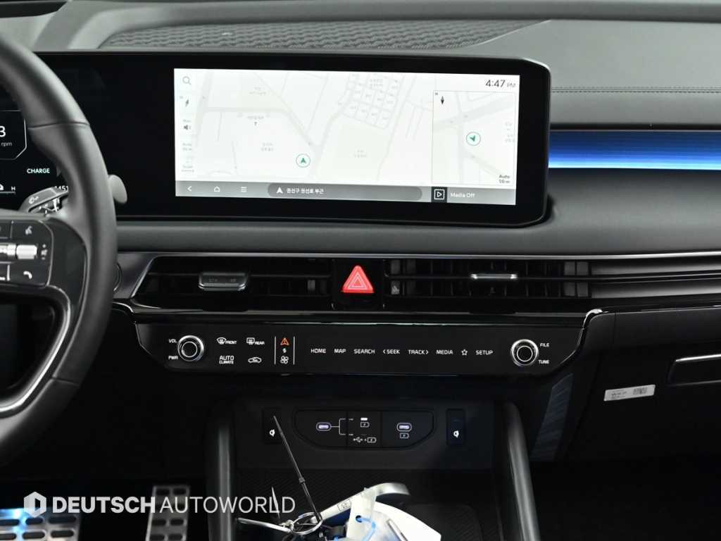 Kia K8 — photo 14