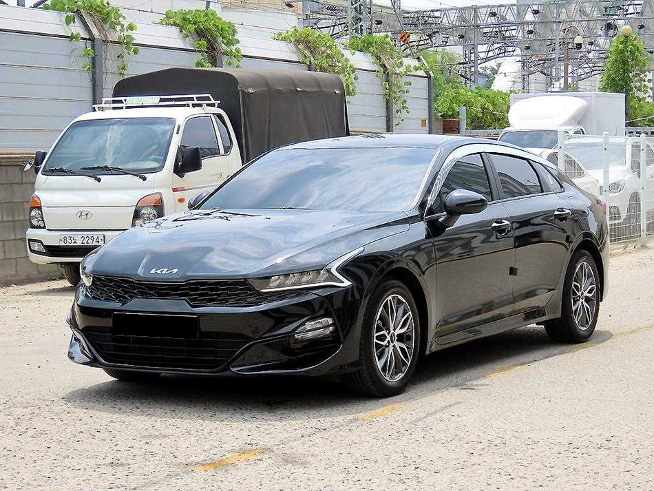 Kia K5 — photo 02