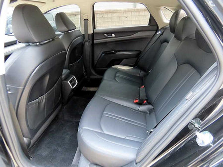 Kia K5 — photo 06