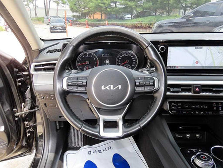 Kia K5 — photo 08