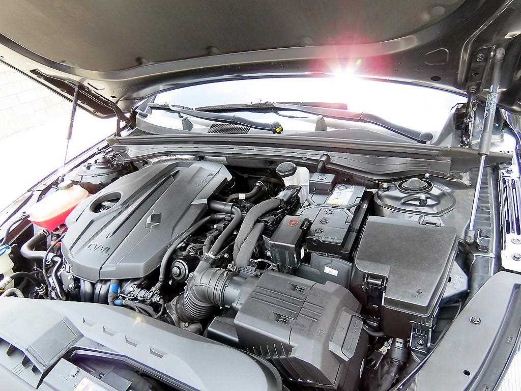 Kia K5 — photo 18