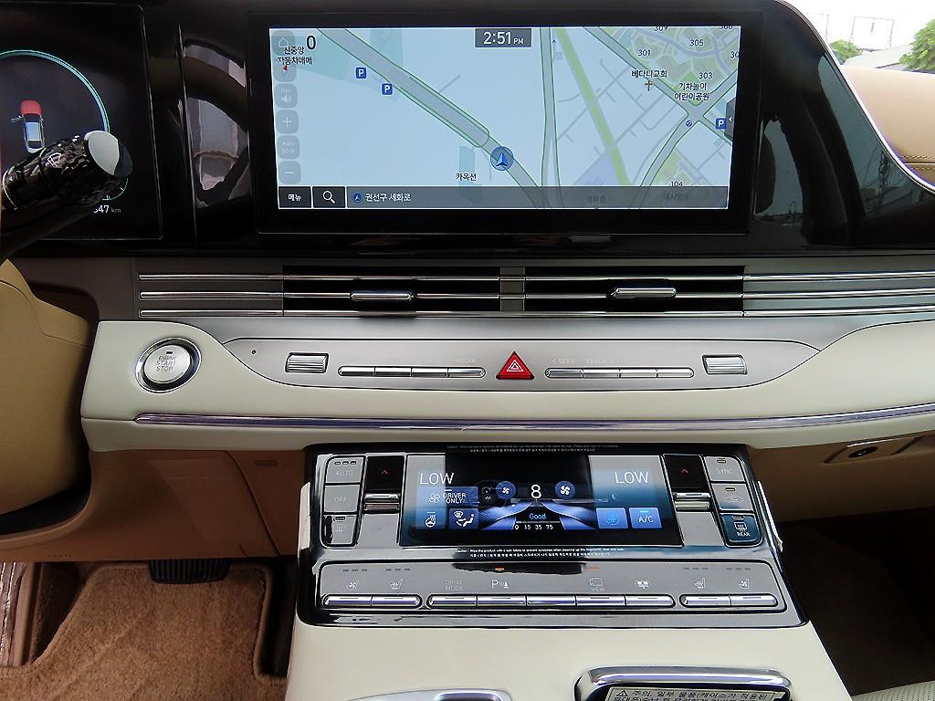 Hyundai Grandeur — photo 13