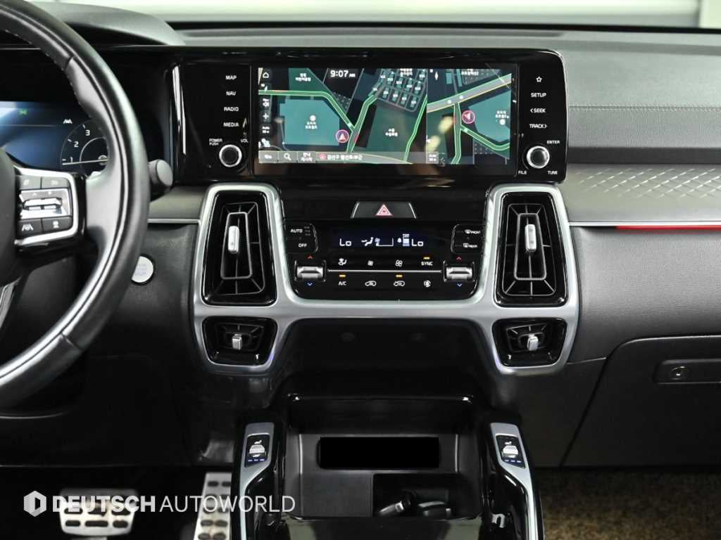 Kia Sorento — photo 14