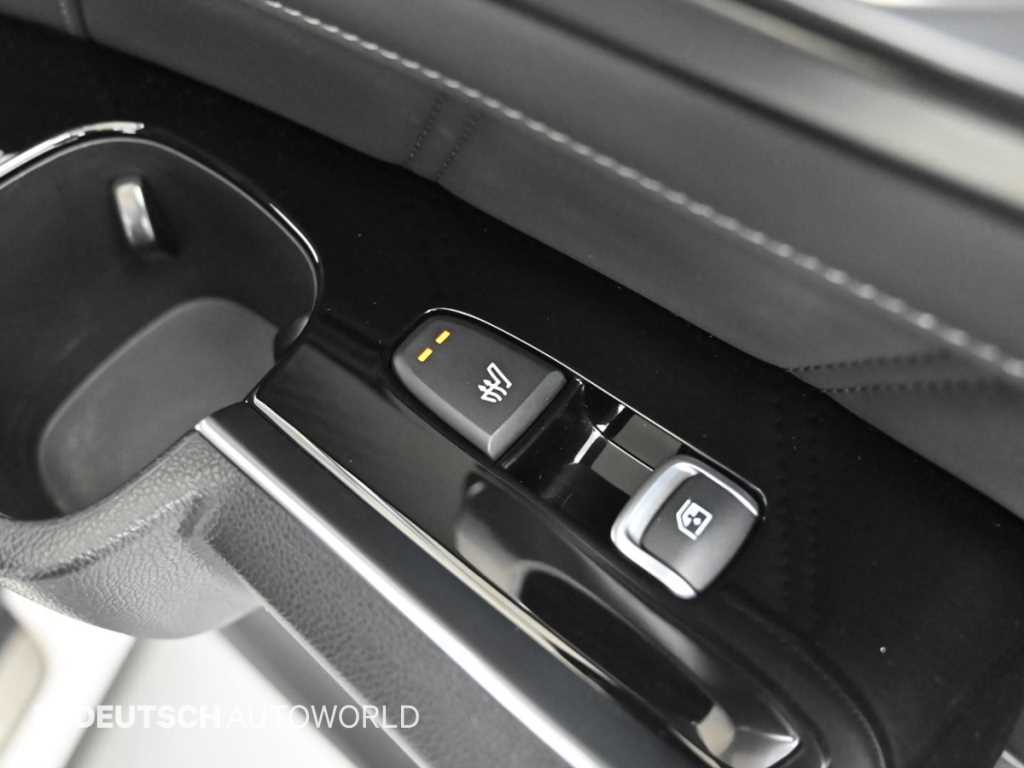 Kia Sorento — photo 16