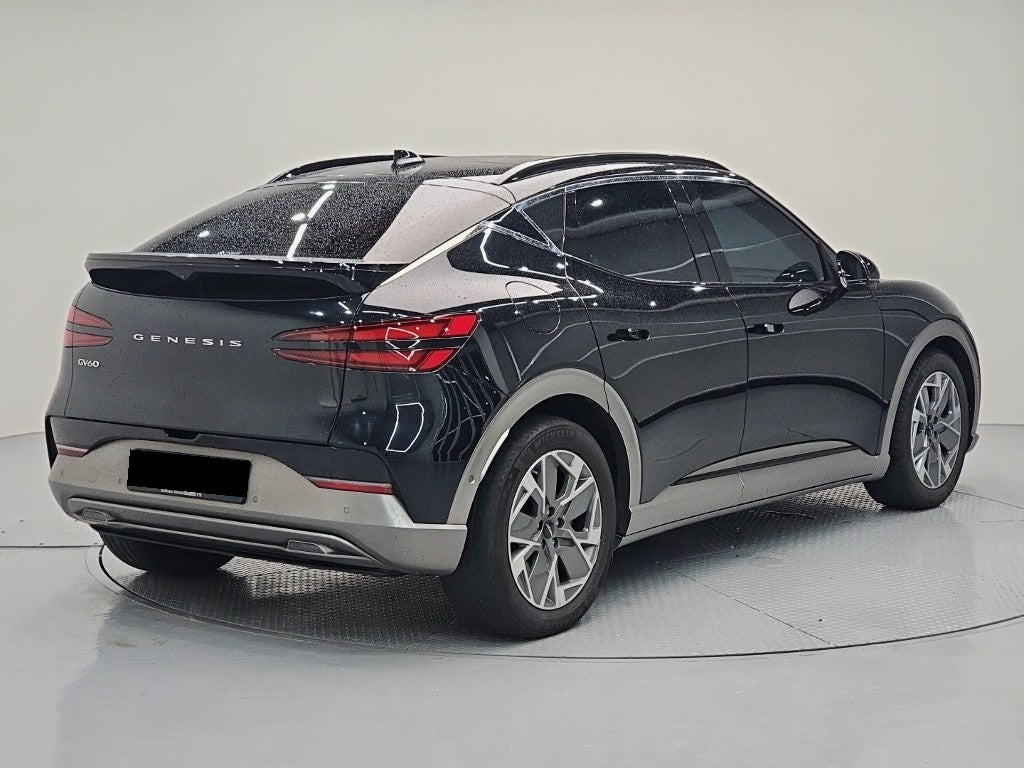 Genesis GV60 — photo 04