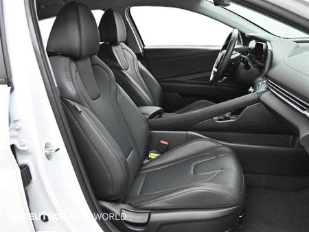 Hyundai Avante — photo 10
