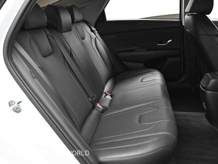 Hyundai Avante — photo 12