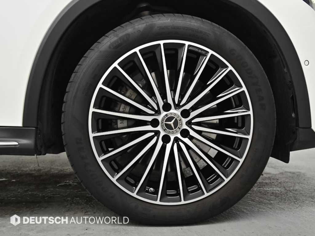 Mercedes-Benz GLC-Class — photo 05
