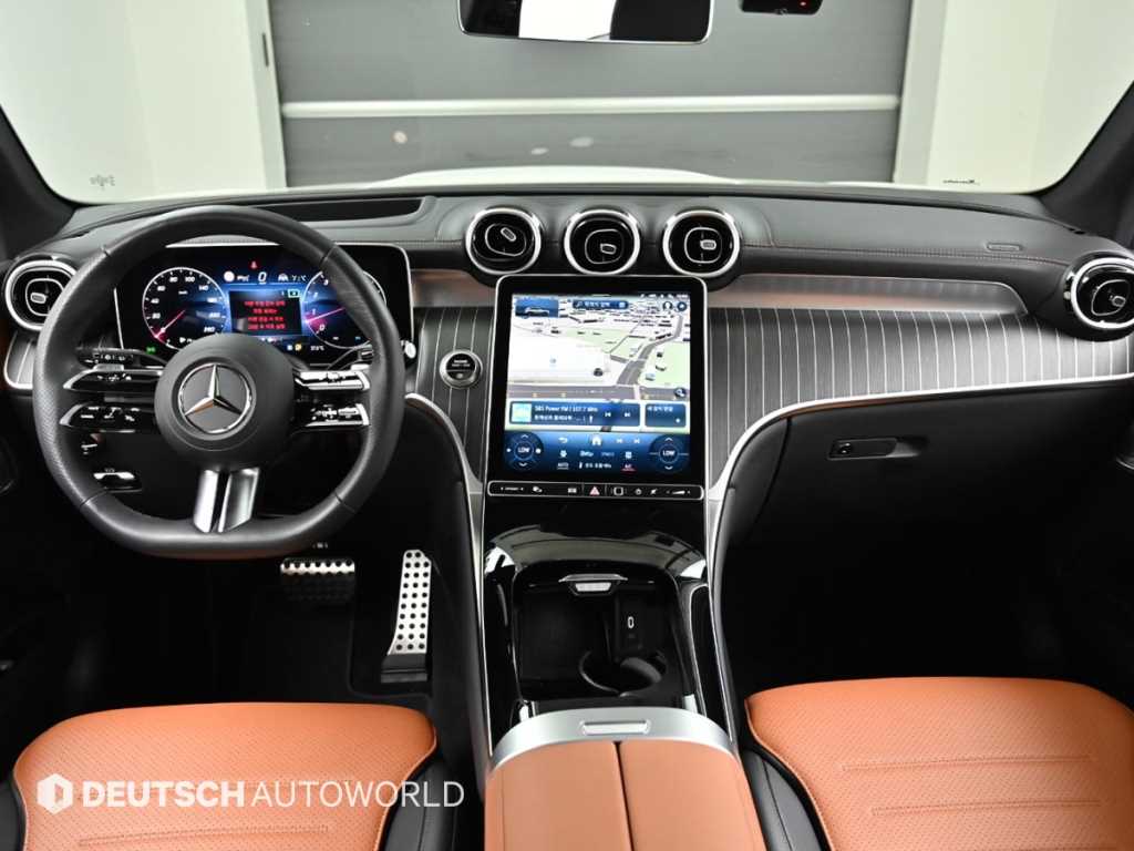 Mercedes-Benz GLC-Class — photo 07