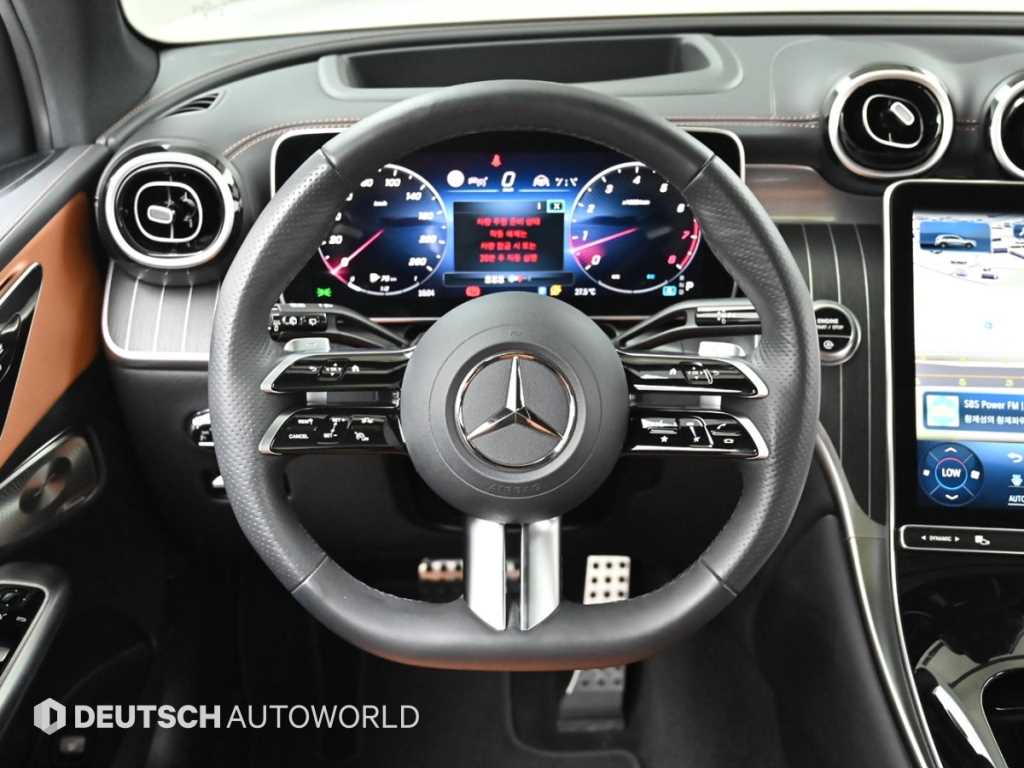 Mercedes-Benz GLC-Class — photo 13