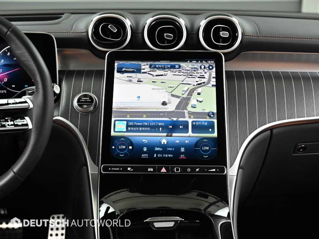 Mercedes-Benz GLC-Class — photo 14