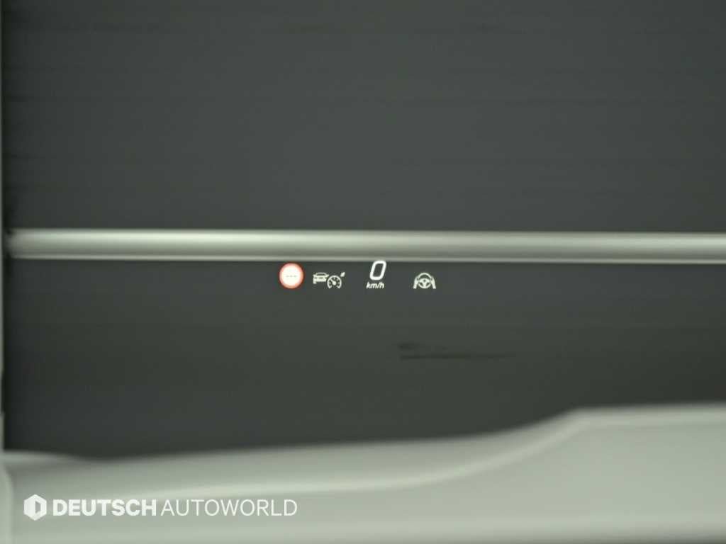 Mercedes-Benz GLC-Class — photo 17