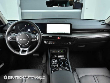 Kia K5 — photo 07