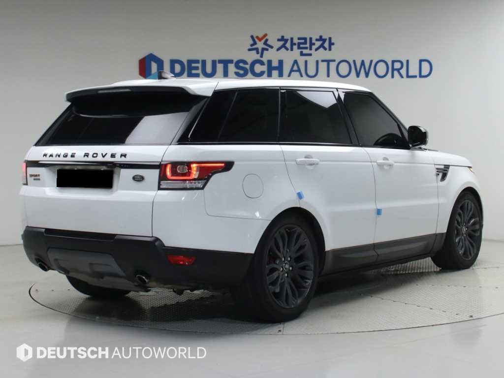 Land Rover Range Rover Sport — photo 02