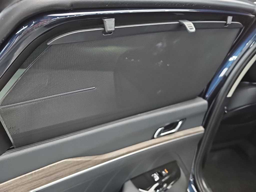 Kia K5 — photo 14