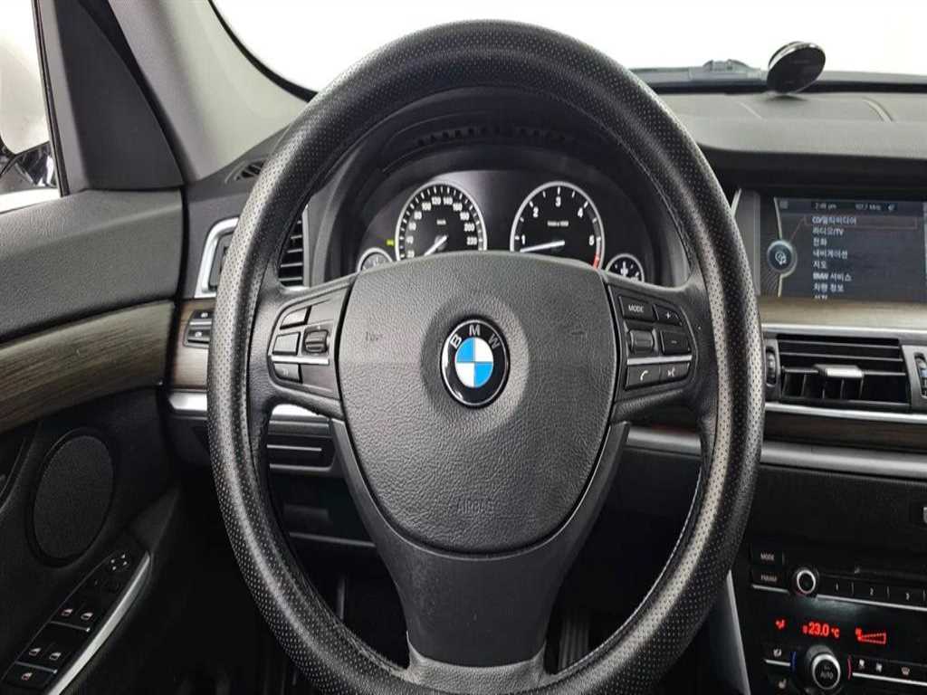 BMW Gran Turismo — photo 13