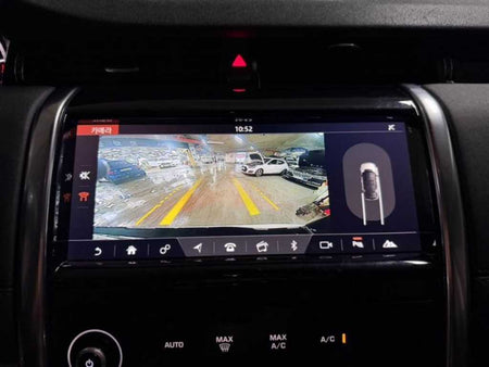Land Rover Discovery Sport — photo 11