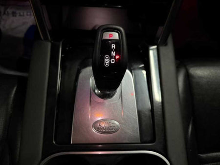 Land Rover Discovery Sport — photo 12