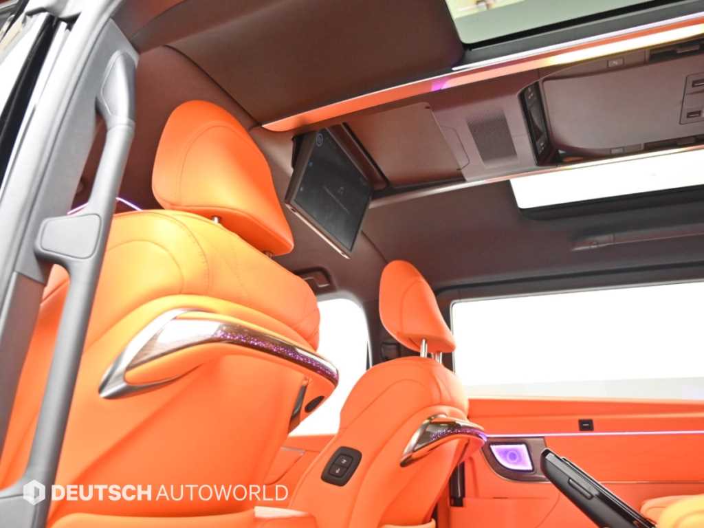 Toyota Alphard — photo 18