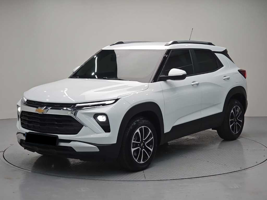 CHEVROLET Trailblazer — photo 01