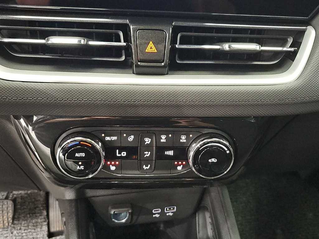 CHEVROLET Trailblazer — photo 10