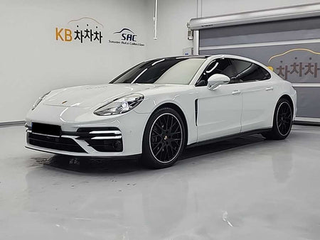 Porsche Panamera — photo 01