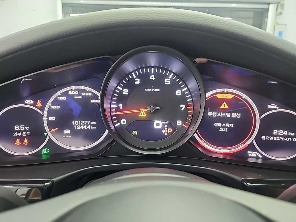 Porsche Panamera — photo 06