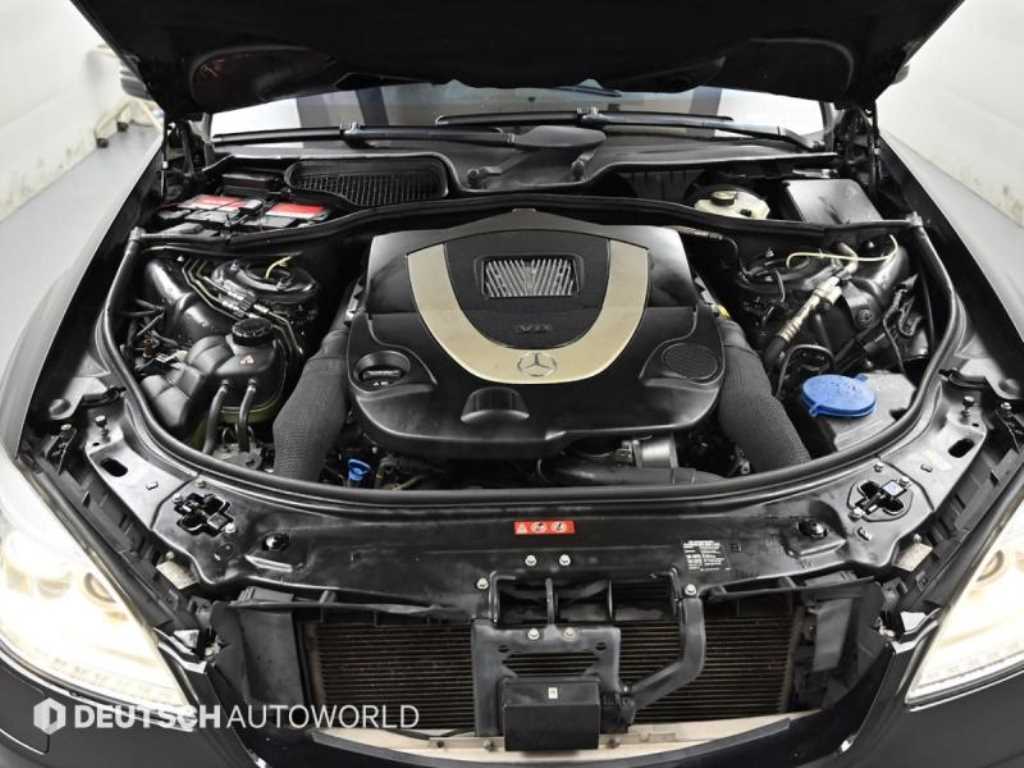 Mercedes-Benz S-Class — photo 06
