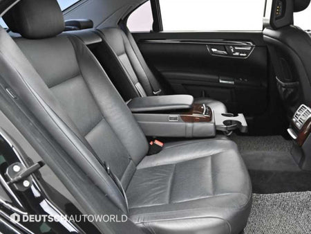Mercedes-Benz S-Class — photo 12