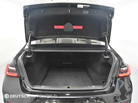 BMW 7-Series — photo 19
