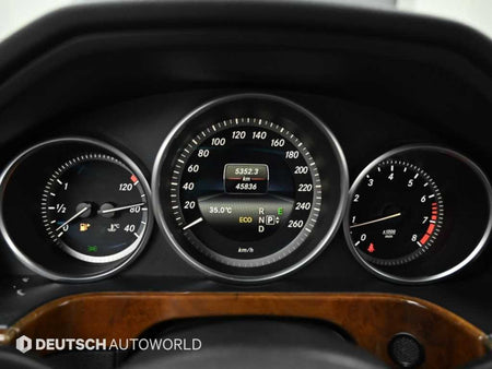 Mercedes-Benz E-Class — photo 08