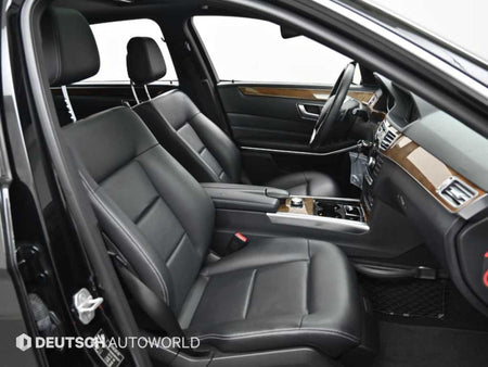 Mercedes-Benz E-Class — photo 10
