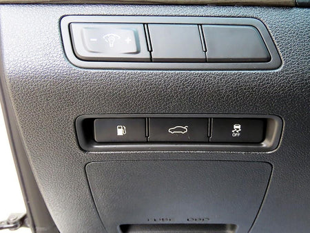 Hyundai Sonata — photo 12