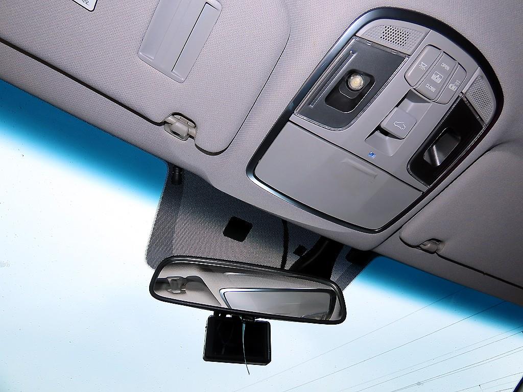 Hyundai Sonata — photo 15