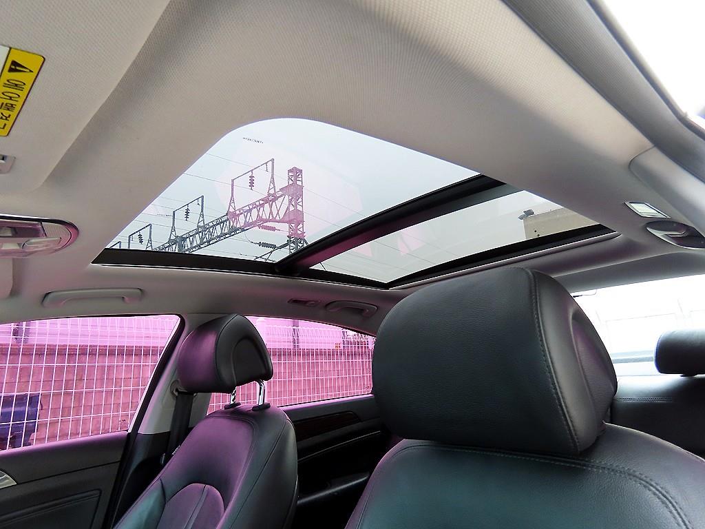 Hyundai Sonata — photo 18