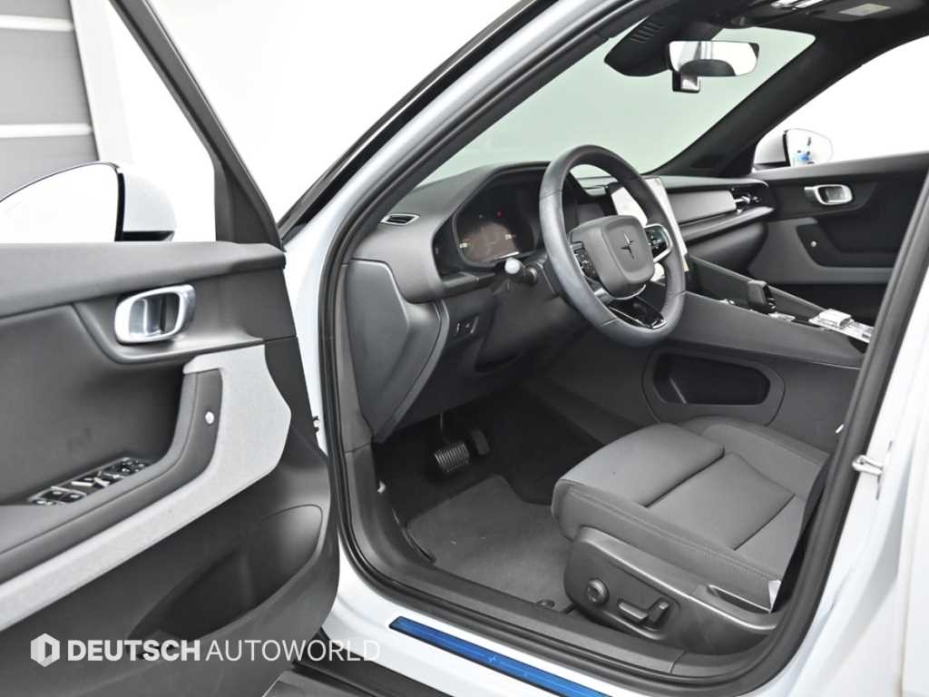 Polestar Polestar 2 — photo 09