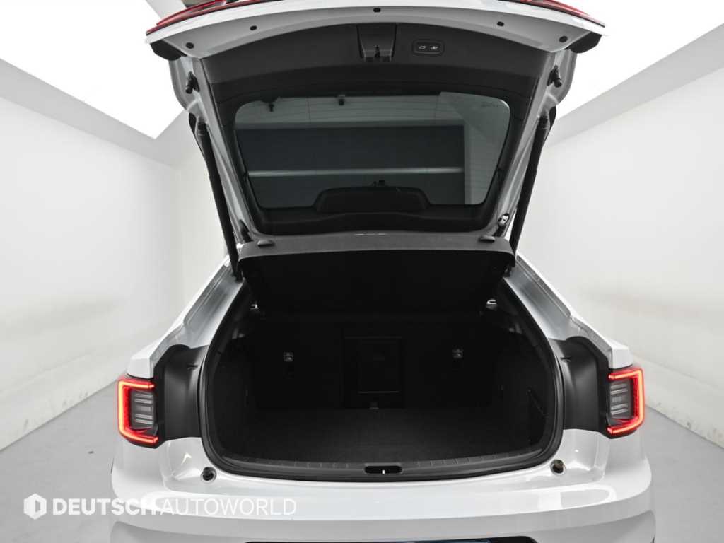 Polestar Polestar 2 — photo 20
