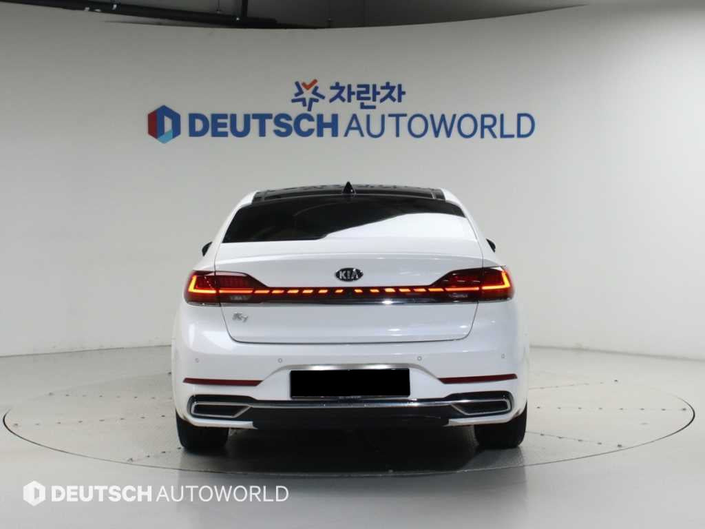 Kia K7 — photo 04