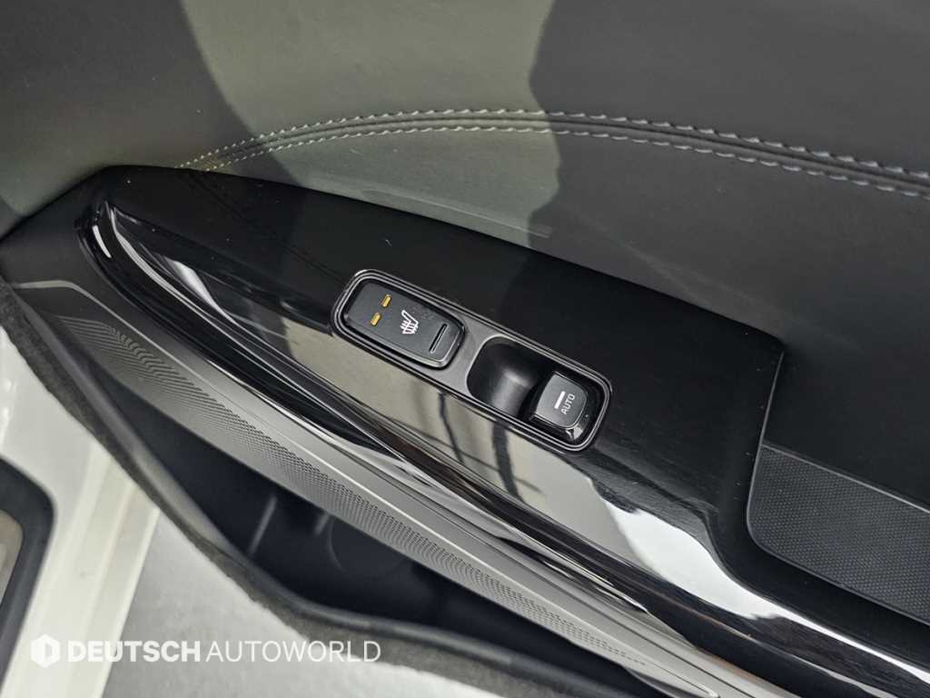 Kia K7 — photo 16