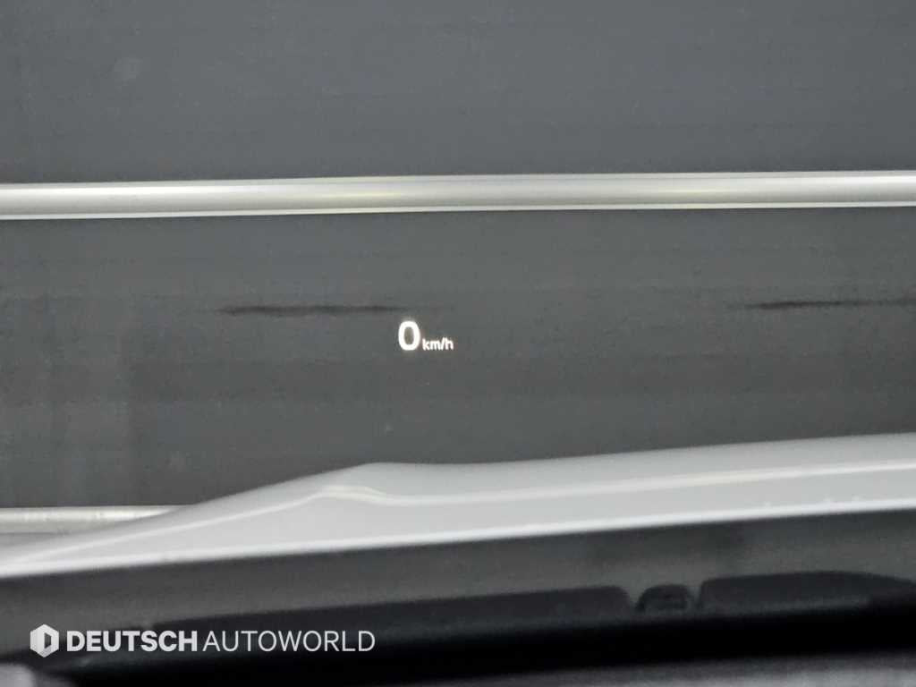 Kia K7 — photo 17